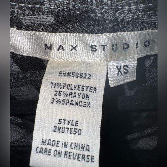 Max studio - Picture 2 of 4